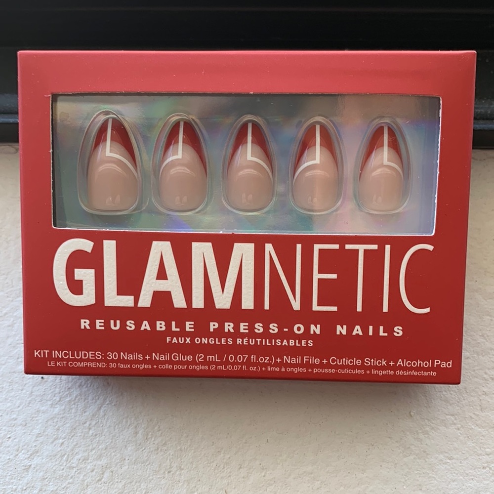 Glamnetic Reusable Press-On Nails in Red Martini (unopened!)